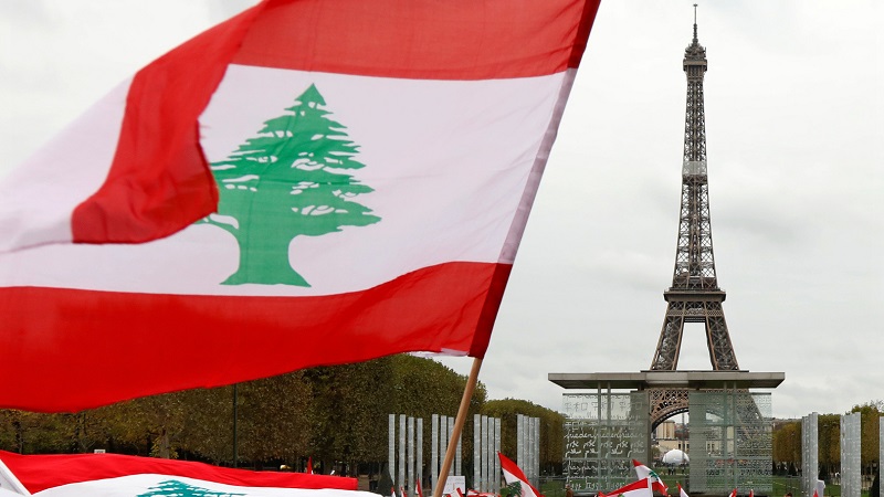 مظاهرة لبنانية في باريس