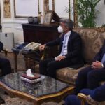 رئيس وزراء مصر يؤكد دعم لبنان بتوجيهات من السيسي