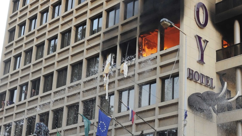 تفجير فندق "دو روي"