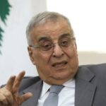 تسجيل صوتي لوزير خارجية لبنان حول الأزمة مع السعودية يثير تفاعلاً (فيديو)