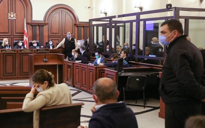 محاكمة رئيس جورجيا السابق ميخائيل ساكاشفيلي