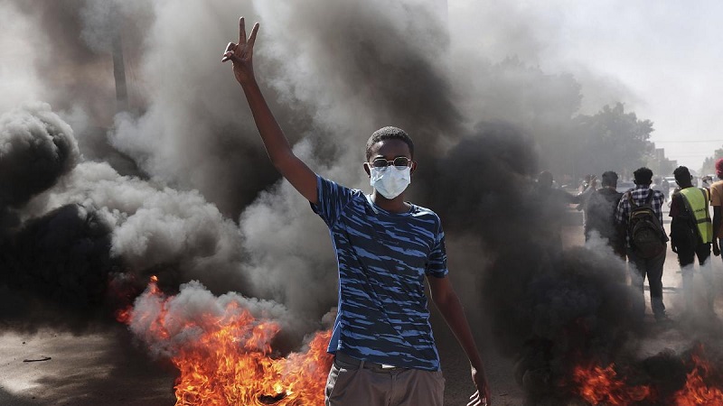 عشرات الإصابات خلال تظاهرات الخرطوم