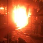 حريق ضخم في خزانات مازوت في كفررمان (فيديو)