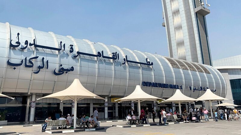 مطار القاهرة الدولي - مصر