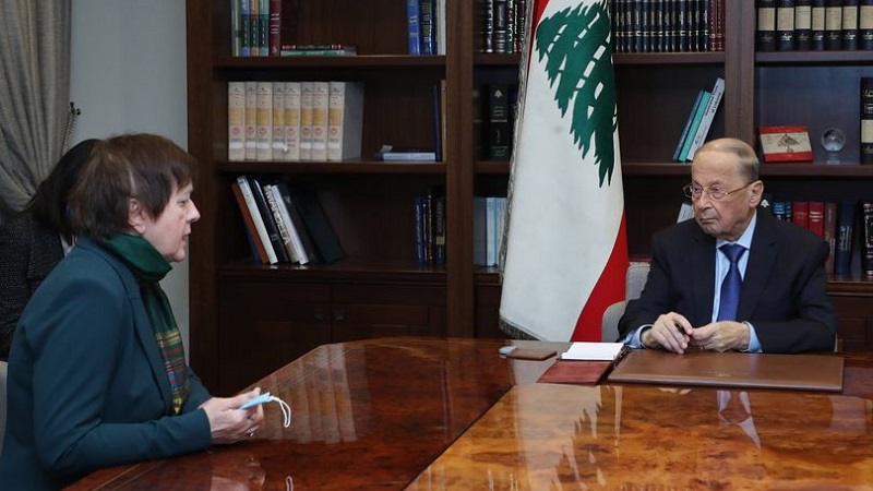 ميشال عون و المنسقة الخاصة للأمم المتحدة في لبنان السفيرة يوانا رونيسكا
