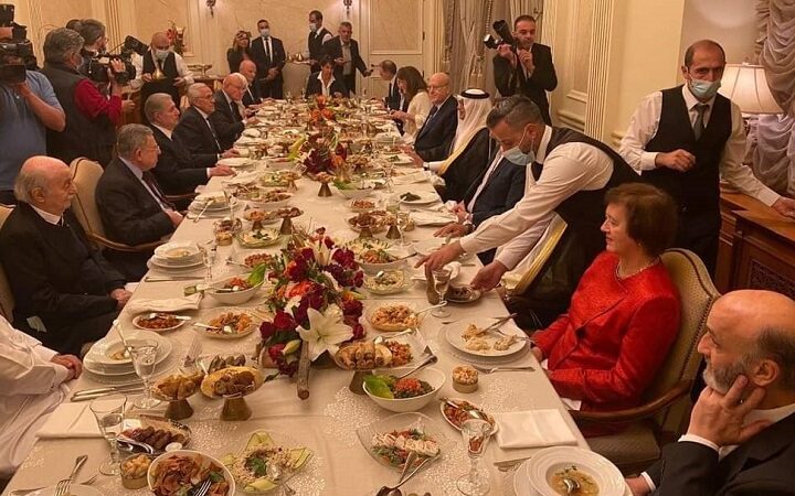وليد البخاري بإفطار مع سياسيين و ديبلوماسيين