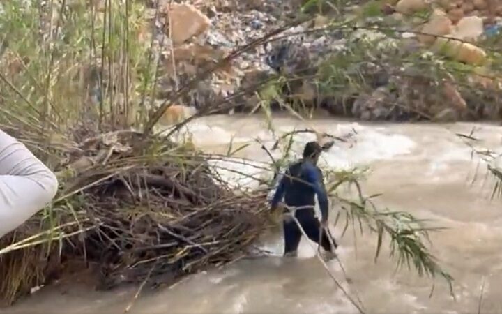 إنتشال جثتي الأب وإبنته فقدا في نهر داريا - زغرتا