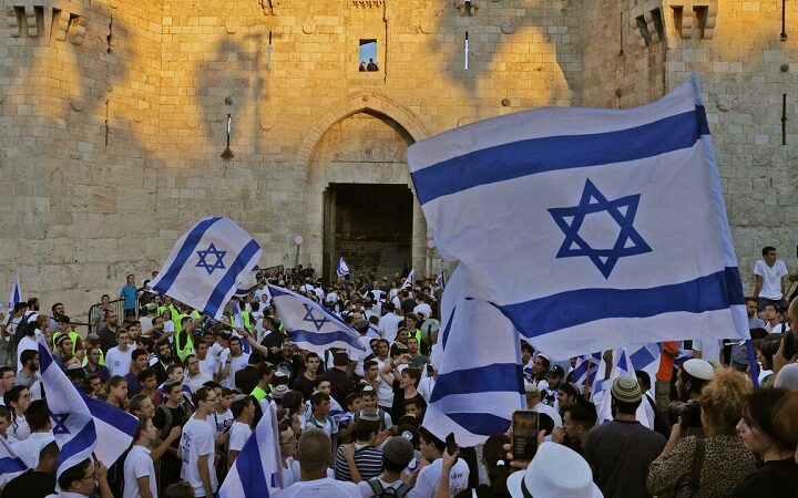 مسيرة الأعلام في القدس فلسطين