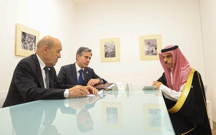 إجتماع فرنسي سعودي أميركي في باريس للبحث بالملف الرئاسي اللبناني