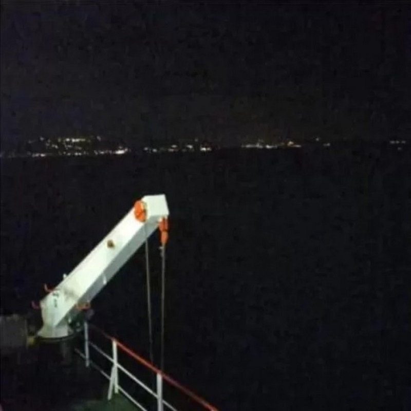 سفينة ترفع علم لبنان تصطدم بجزيرة رامكين