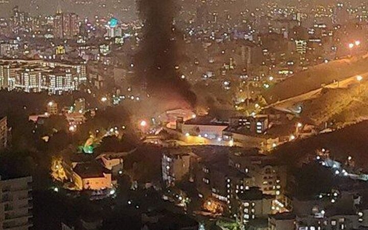 تصاعد دخان وإطلاق نار داخل سجن في طهران