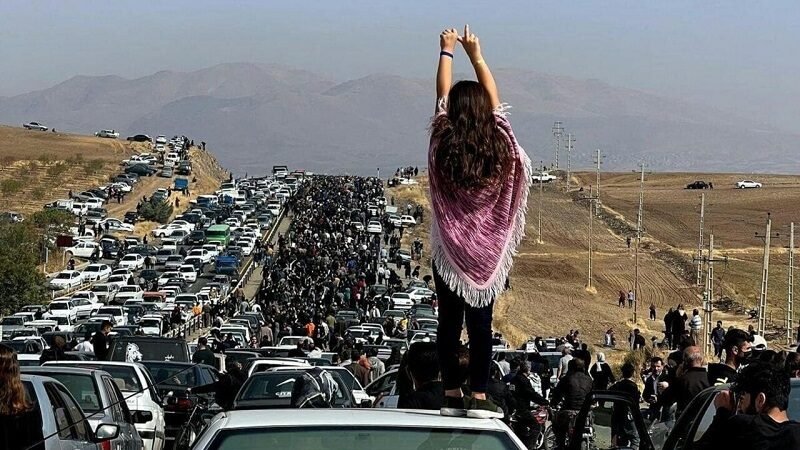إحتجاجات في إيران بسبب موت مهسا أميني