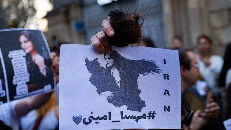 إحتجاجات في إيران بسبب موت مهسا أميني