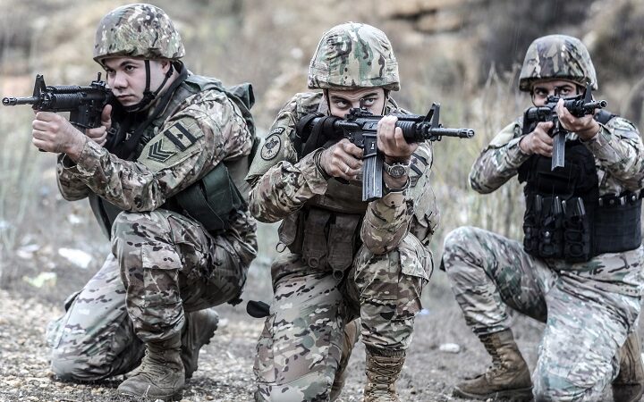 الجيش اللبناني يستكمل تدريبات "مكافحة الإرهاب"