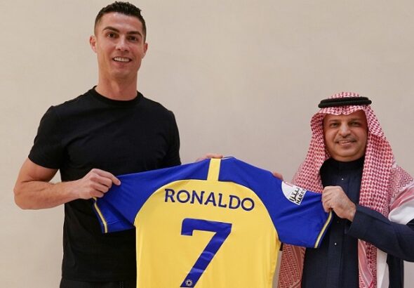 كريستيانو رونالدو ينضم إلى نادي النصر السعودي