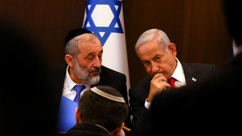 بنيامين نتنياهو و أرييه درعي - إسرائيل